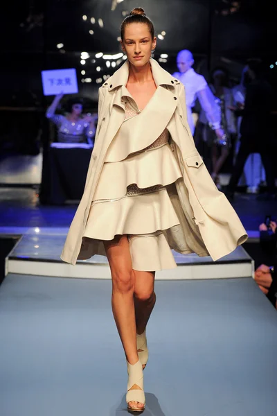 Look 21